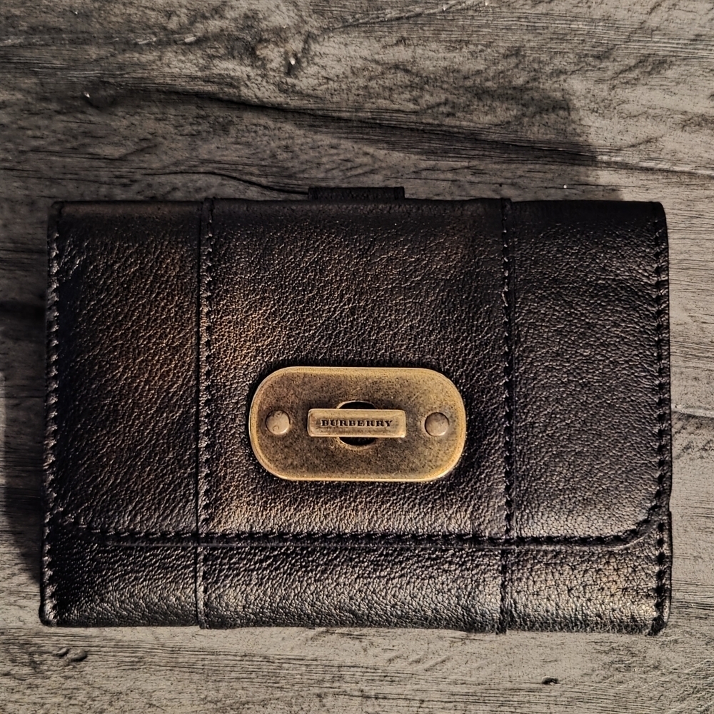 Burberry black buffalo leather Wallet with bronze sheen. New With Box And Tag - Picture 3 of 14